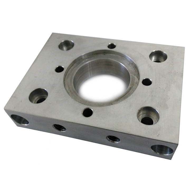 CNC 3D - scatola di derivazione elettrica in metallo