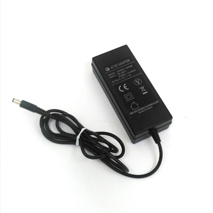 ZHEN ELECTRONICS QXS06A-12300E - Alimentatore 12V 3A - Nero