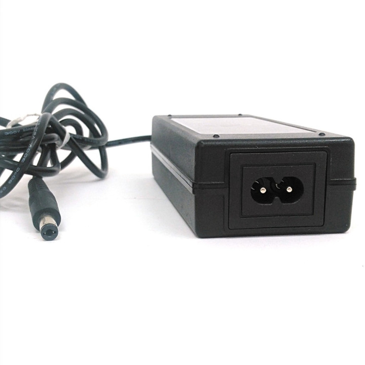 ZHEN ELECTRONICS QXS06A-12300E - Alimentatore 12V 3A - Nero