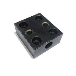 CNC 3D - Supporto per Albero in Acciaio