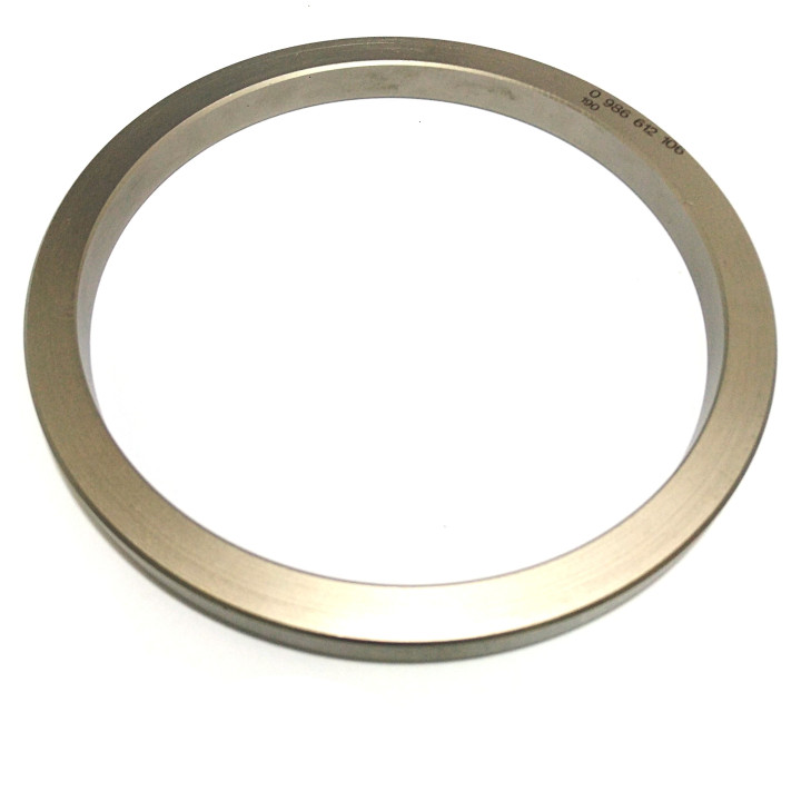 BOSCH 0-986-612-106 - Anello di Guida per Inserimento Albero a Camme