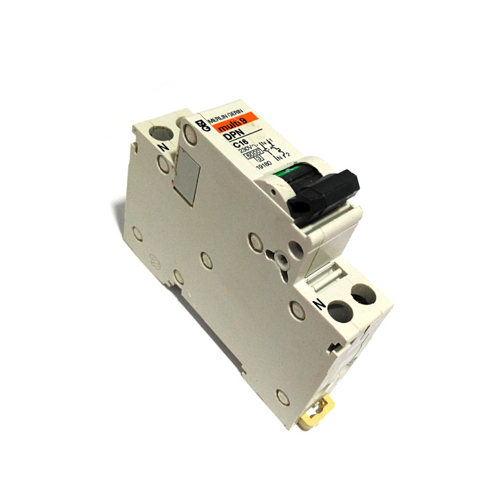 Merlin Gerin DPNC16 - Interruttore Magnetotermico 16A 230V Curva C