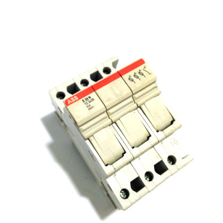 ABB E33N - Portafusibile 10.3X38mm 32A 400V