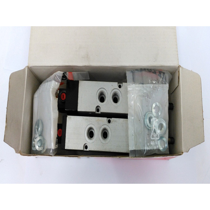 Valvola pneumatica di controllo Camozzi 464-011-22