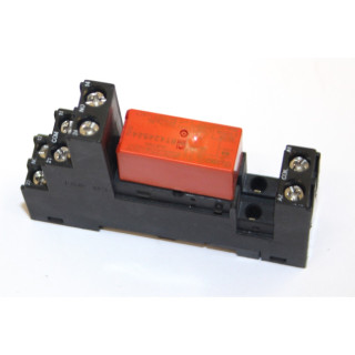 SCHRACK RT424524 - Relè  250 VAC 10A con Zoccolo