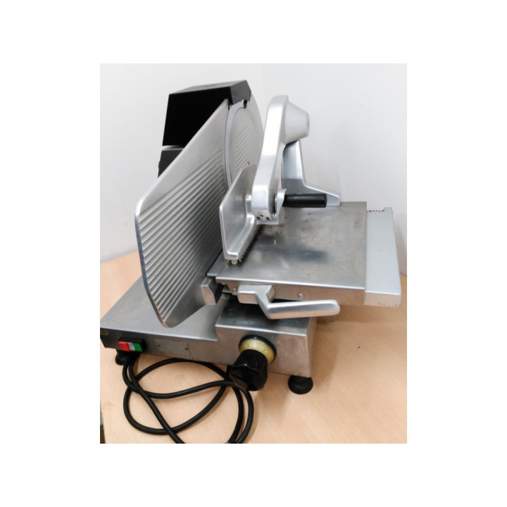 OMEGA - Affettatrice Verticale 380V