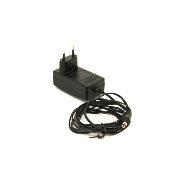 Alimentatore Powertron Modello PA1015-2DE 12V 1.25A 5.5mm/2.5mm