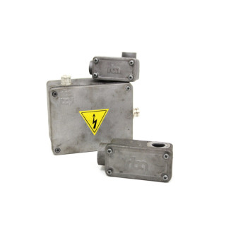 Tris scatola di derivazione in metallo