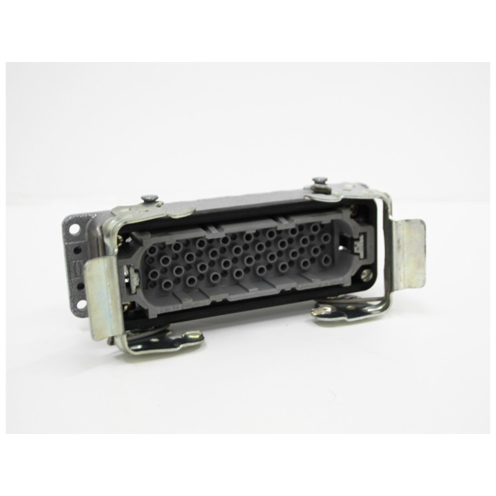 Connettore industriale maschio 64 pin