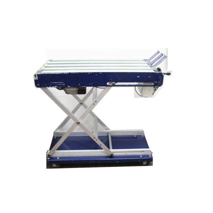 Carrello pantogrago con cinghie di scorrimento elettrico