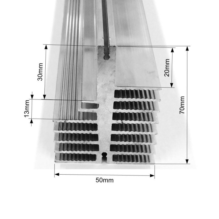 Dissipatore di Calore in Alluminio per Elementi di Potenza 300x50x70mm