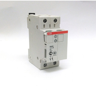 BB E932/32 - Portafusibile Bipolare 2 Moduli