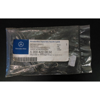 Mercedes-Benz A-000-420-04-02 - Kit di Riparzione/Usura Pastilgie Freno