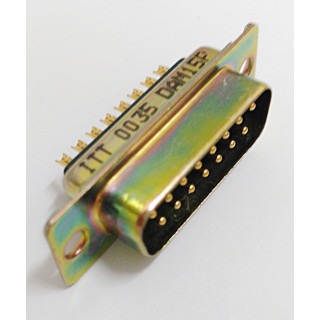 Connettore D-Sub a Saldare 15 Pin MASCHIO Foro Passante