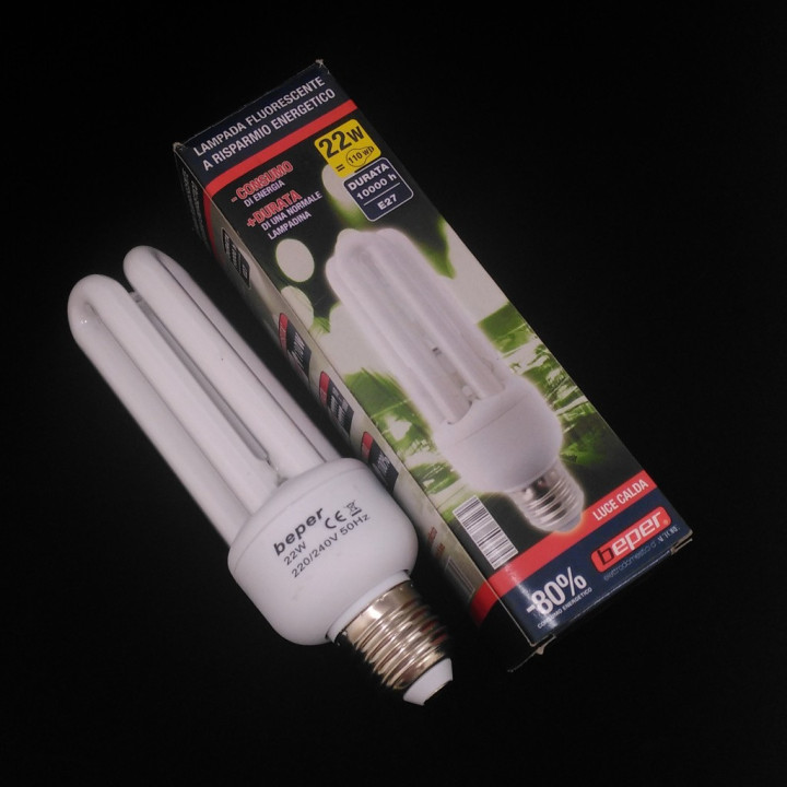 BEPER 6064 - Lampada Florescente a Risparmio Energetico 22W 220/240V 50hz - Luce Calda