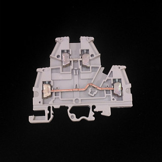 Legrand 037168 - Morsetto di Collegamento 300V 30A 10AWG