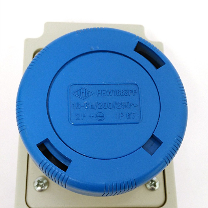Ilme PEW166PP - Presa a Parete Industriale 16A-6H - 200/250V - 2P+T IP67
